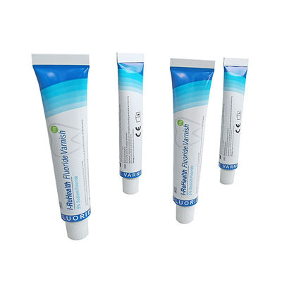 Pädiatrischer schneller trocknender gelber Fluorid-Lack mit geschmackvollem Aroma